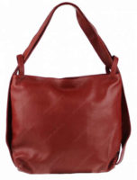 Krásná kožená kabelka s jednoduchým designem v červené barvě